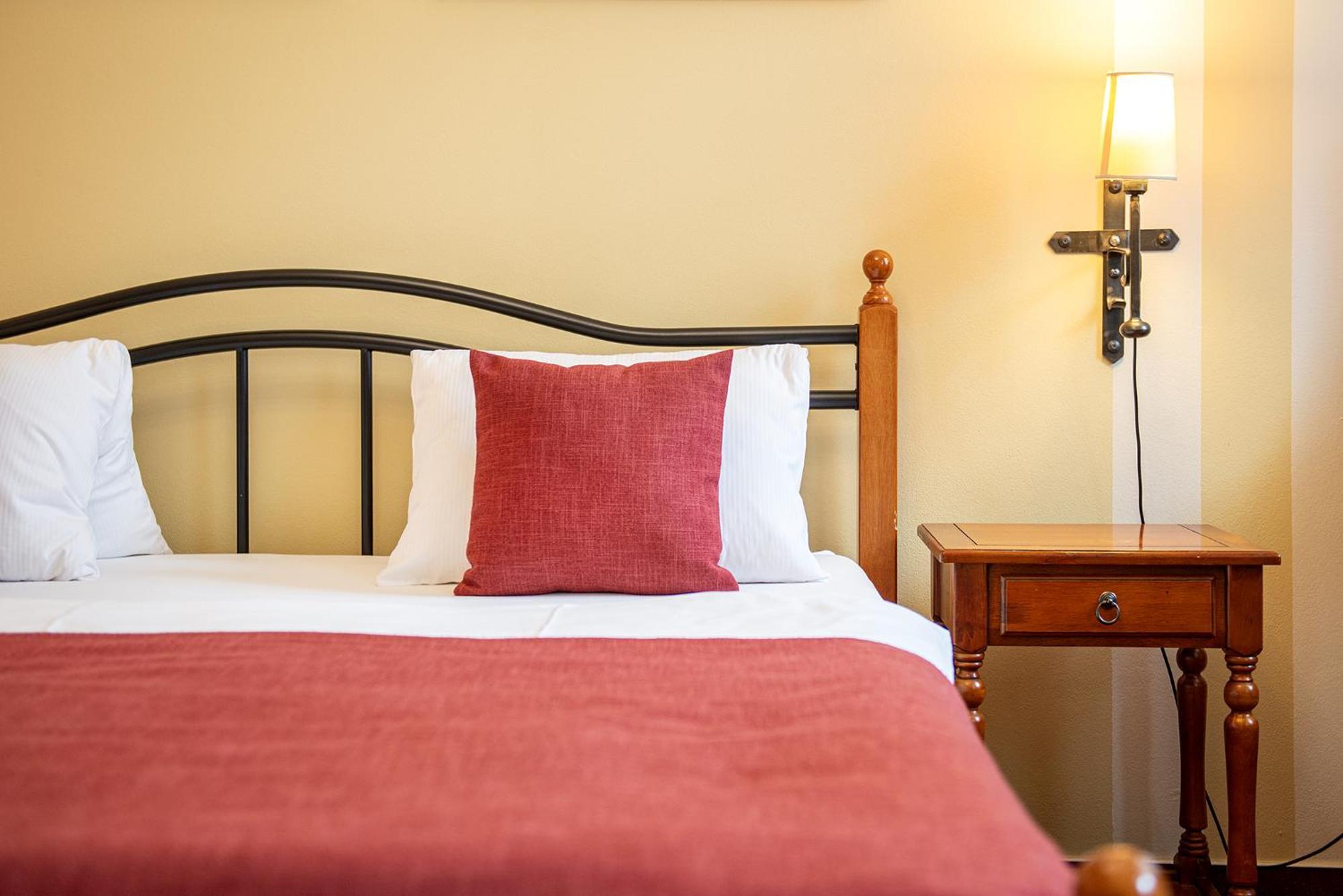 Hattrick Guest house 3*