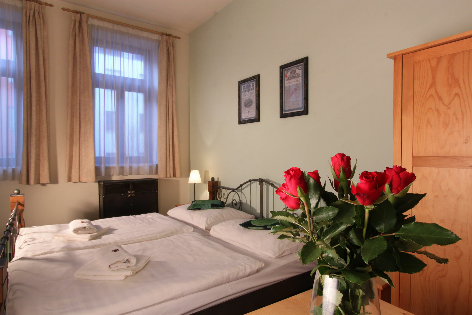 Hattrick Guest house